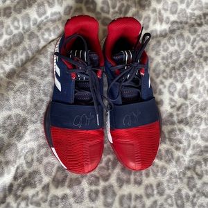 james harden basketball shoes size 5 in girls.